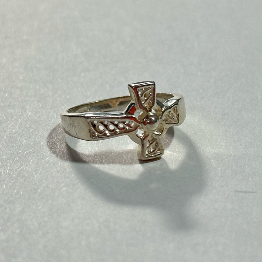 925 Sterling Silver Marked Ireland Celtic Cross Ring Religious Fairycore Sz 8